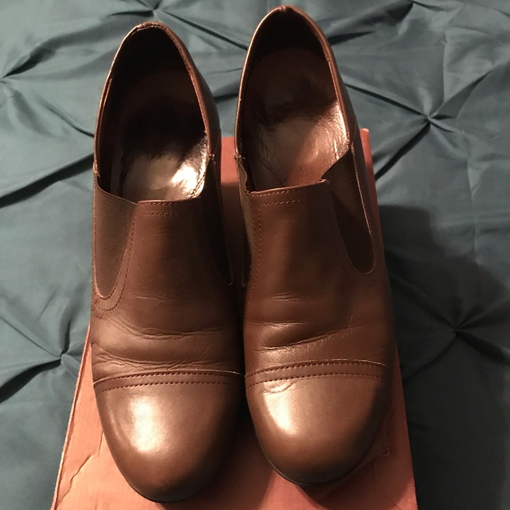 Sanita Leather Wedge (style- Madeline)